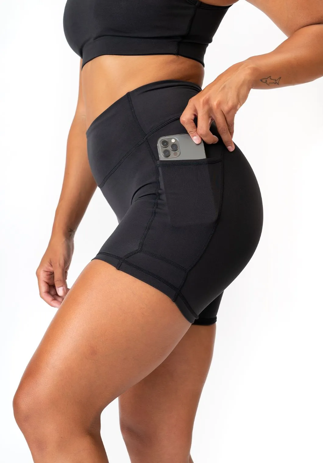 Reluna Original Sculptseam? Pocket Short Black Recycled Elastic Trim