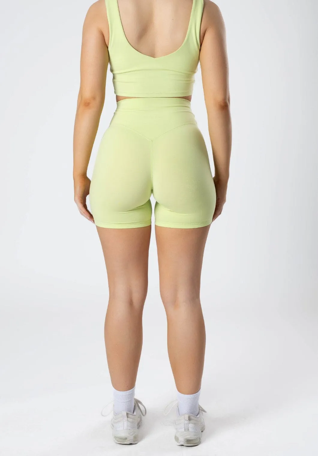 Reluna Original Sculptseam? Short 6" Clover energetic look