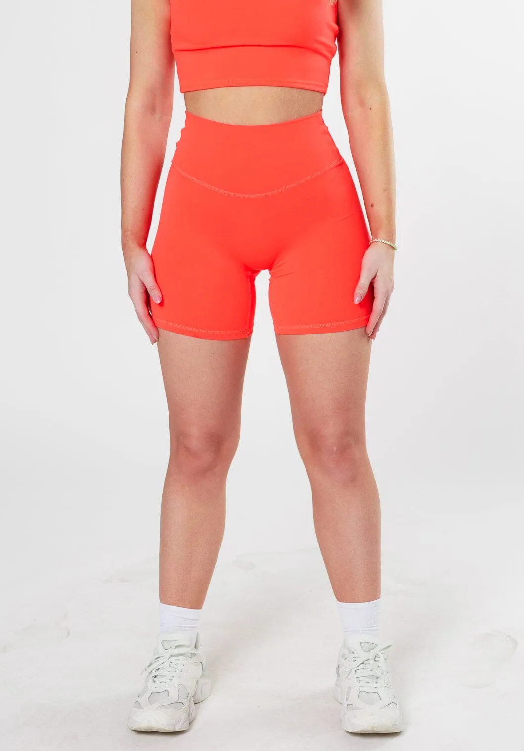 Breathable Cut Reluna Original Sculptseam? Short 6" Hibiscus