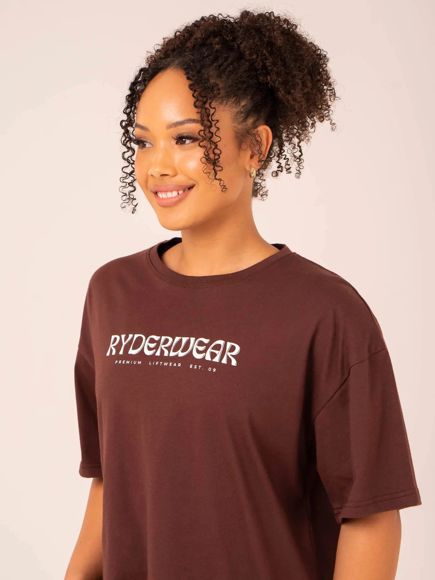 Flattering Shape Retro Oversized T-Shirt - Chocolate