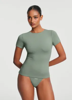 Short Sleeve Crew Neck Top Modern Comfort Style