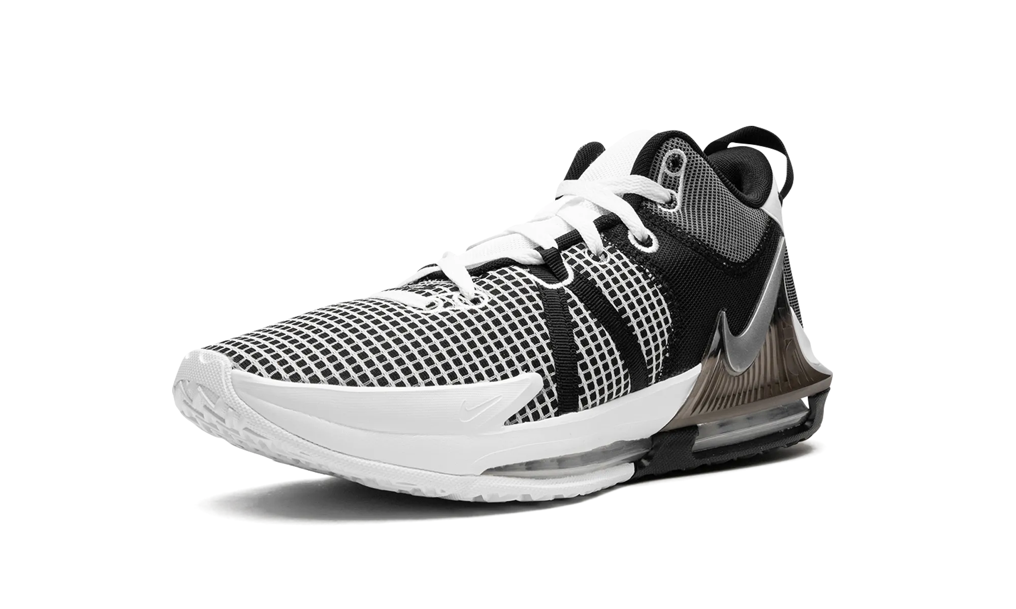 Hexagonal Traction Pattern windproof LeBron Witness VII