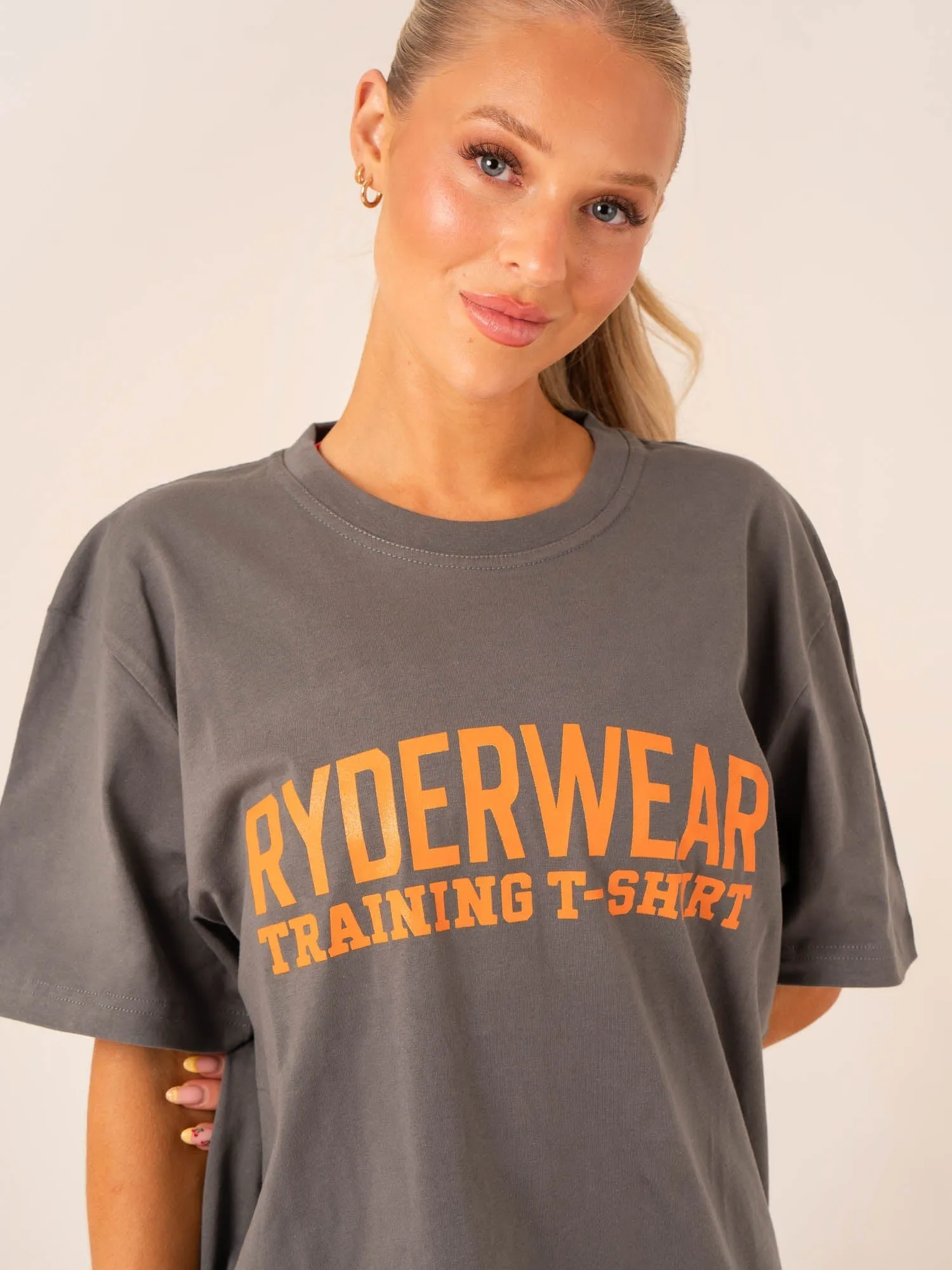Sleek Waist comfortable option Ryderwear Training T-Shirt - Charcoal