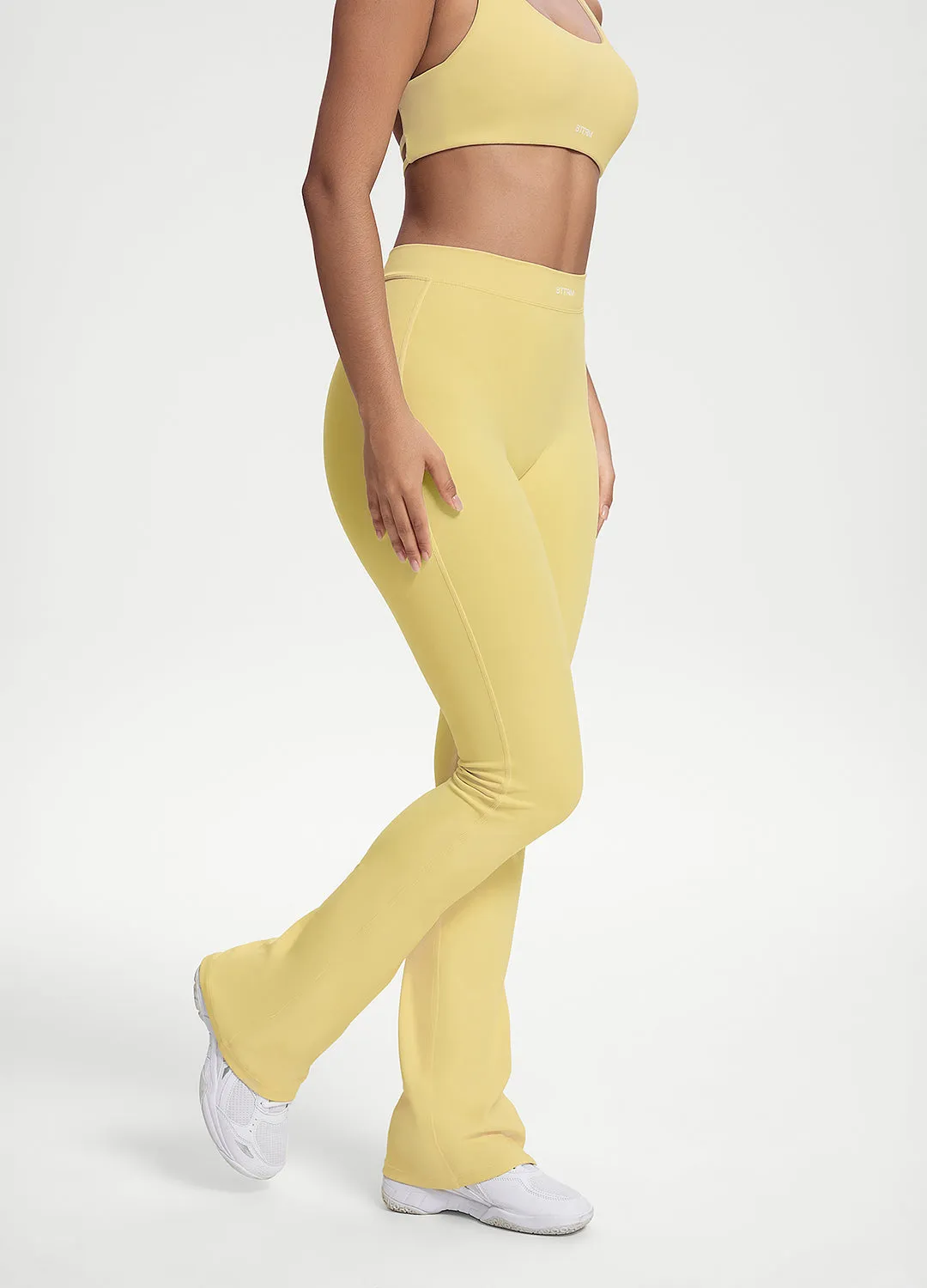 Scrunch Back Flared Leggings Soft Form Breathable Comfort Wear