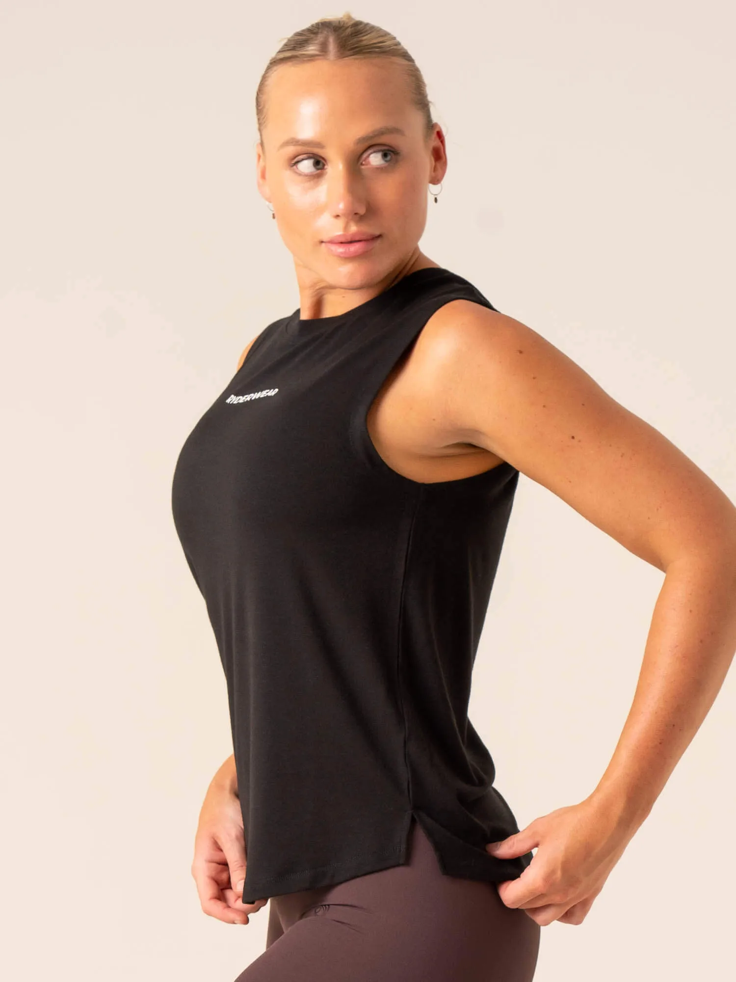 Fitted Blouse Embody Tank - Black