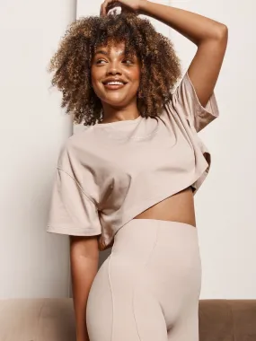 Simple Comfort Wear Outdoor Style Trend Stride Oversized Tee - Chalk