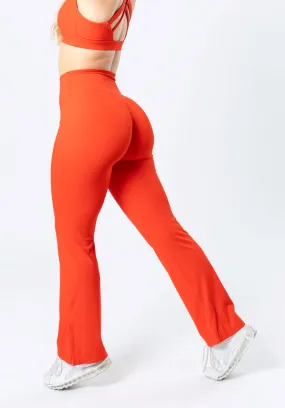 RecStretch Original Sculptseam? Plus Flare Legging 31" Hot Shot Relaxed Fit All Season