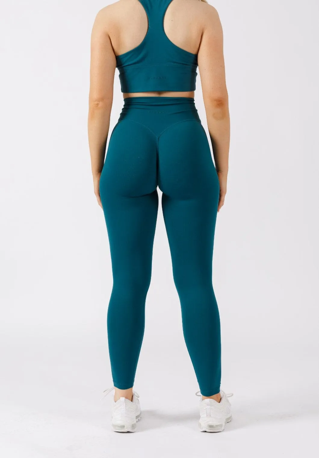 No irritation Chic and Stylish RecStretch Original Sculptseam? Plus Legging Monolith
