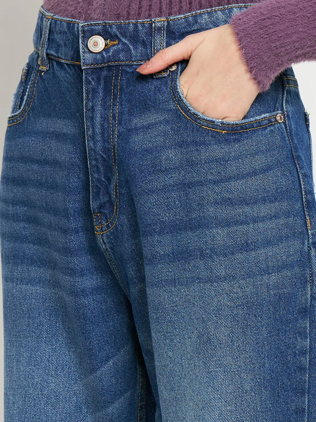 Chic Essentials Madame Blue Straight Fit Distressed Jeans