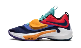 Breathable mesh Rolling Motion Engineered Nike Zoom Freak 3 "AntetokounBros"