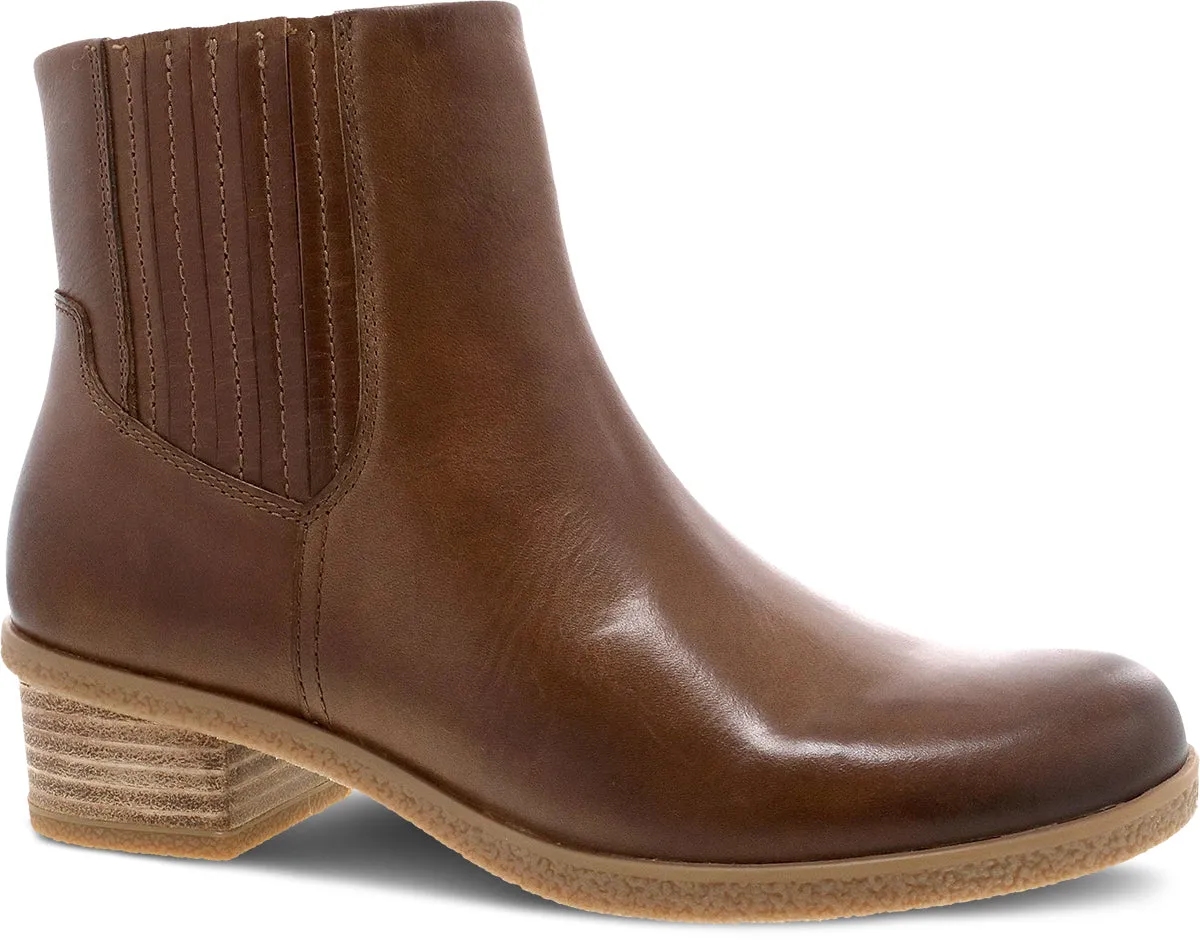 Daisie - Tan All Terrain Grip Comfort Wrap