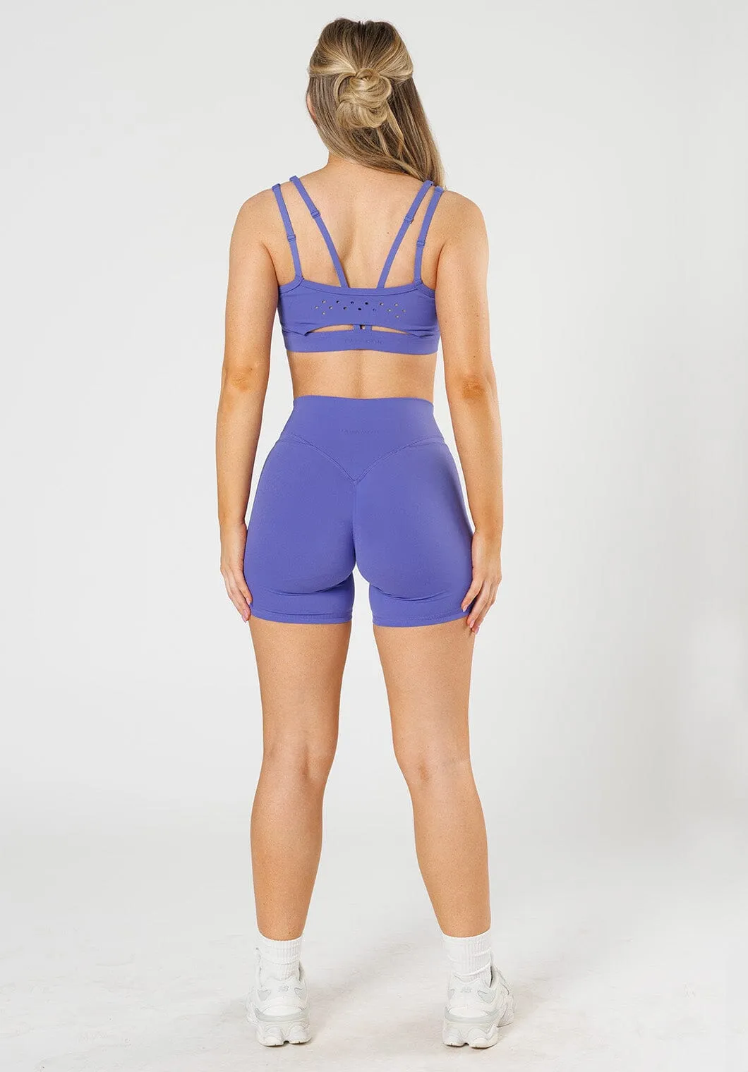 Comfortable Stretch RecStretch Levitate Sculptseam?  Plus Short 6?? Sucker