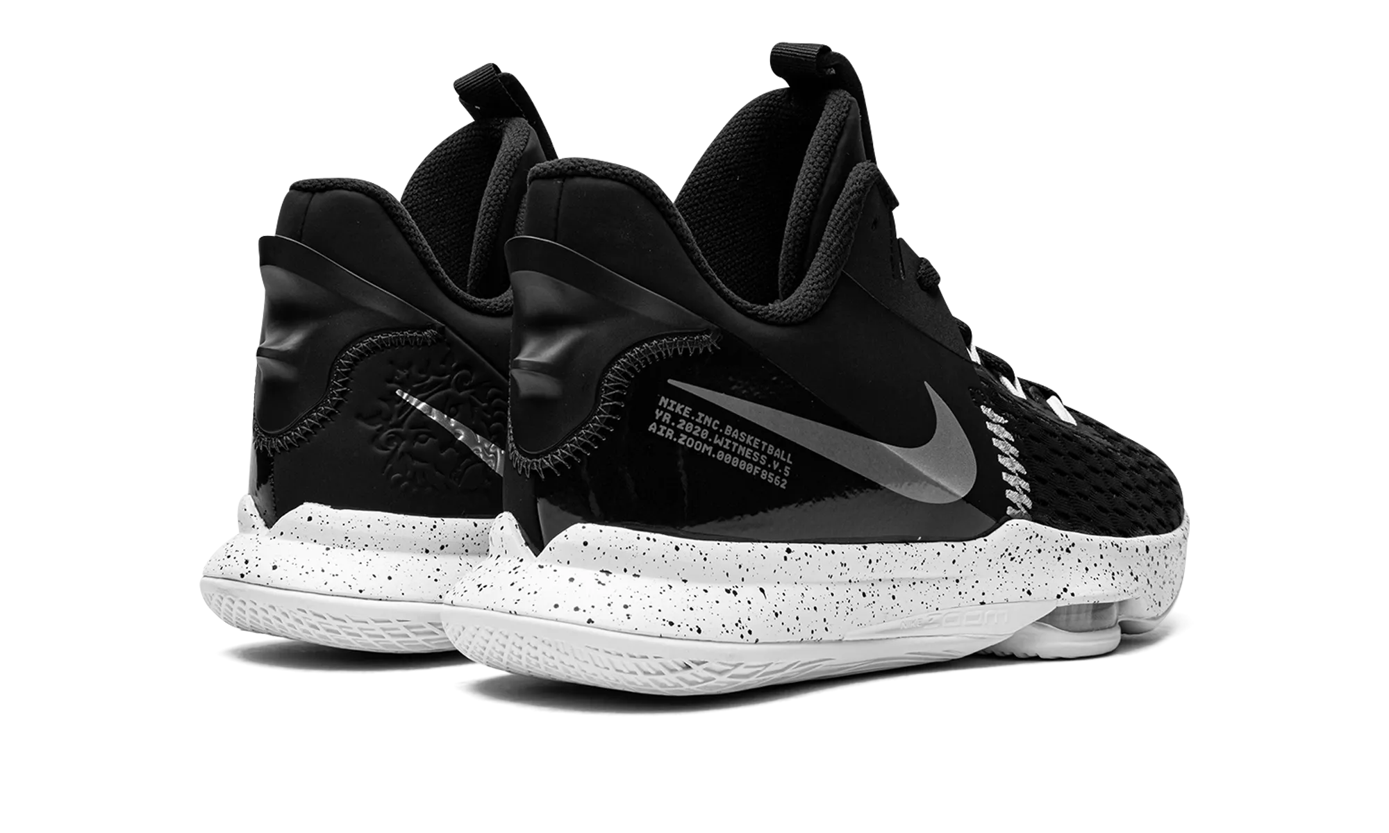 LeBron Witness V Proprioceptive Fit Tech Quick Response