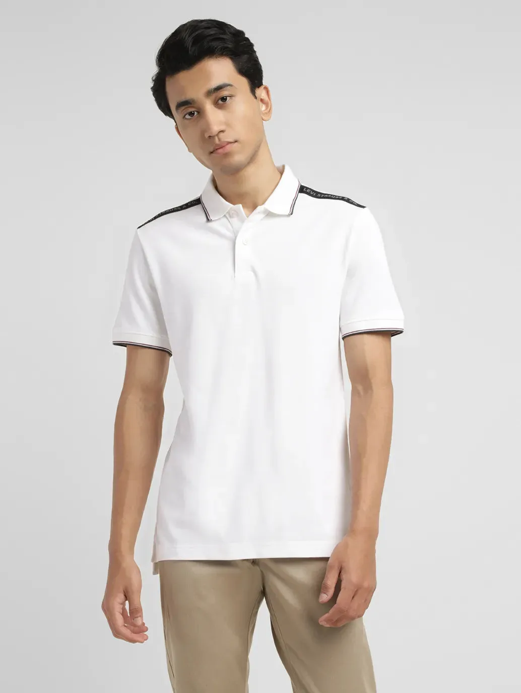 Dynamic Appearance Men's Solid Slim Fit Polo T-shirt