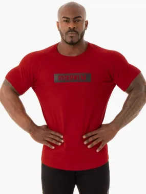 Base T-Shirt - Red Anti Perspiration Lining