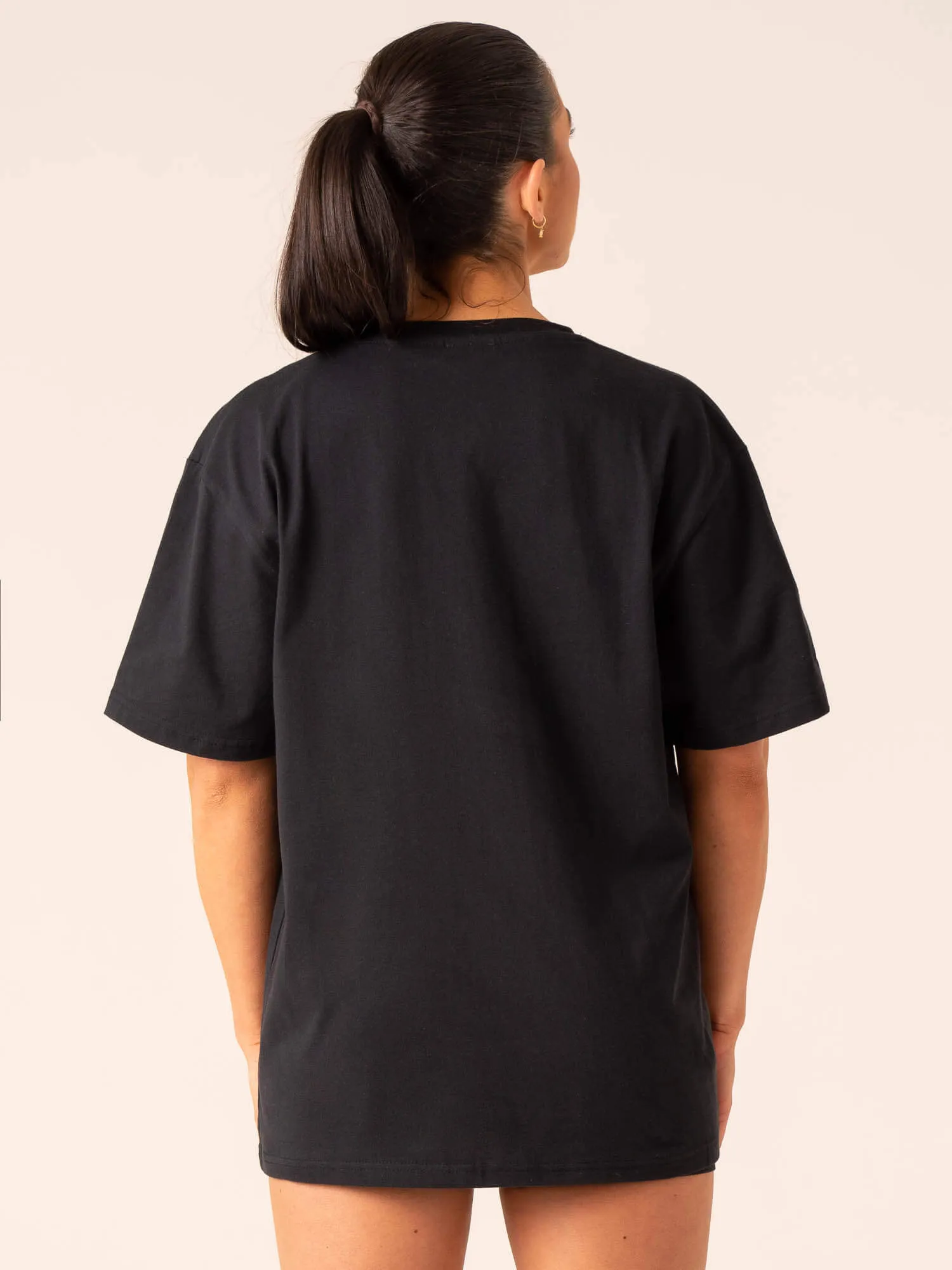 informal gathering Performance Comfort Lifting Club T-Shirt - Black