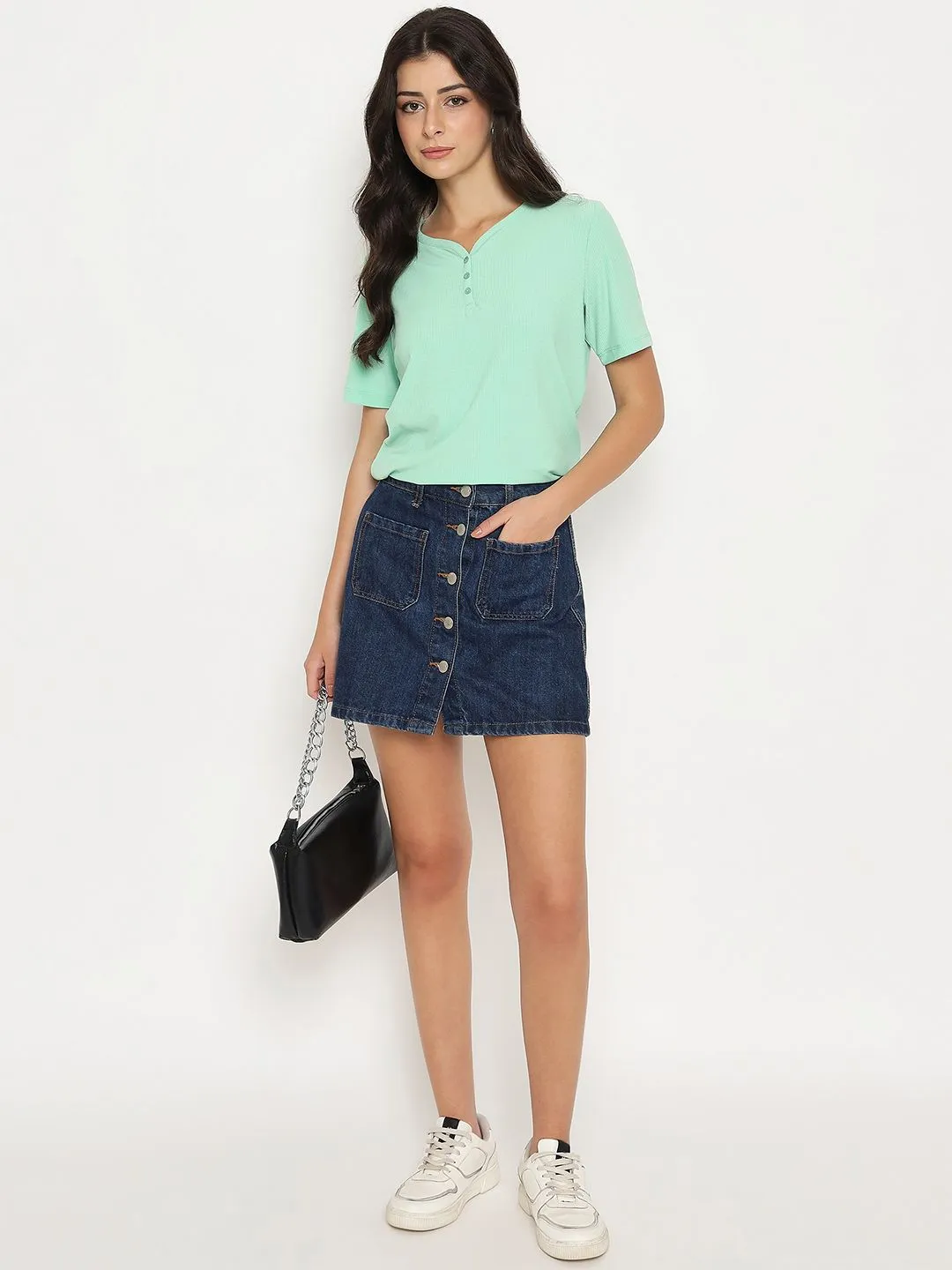 Geometric Pattern Madame Henley Neck Solid Green T-Shirt