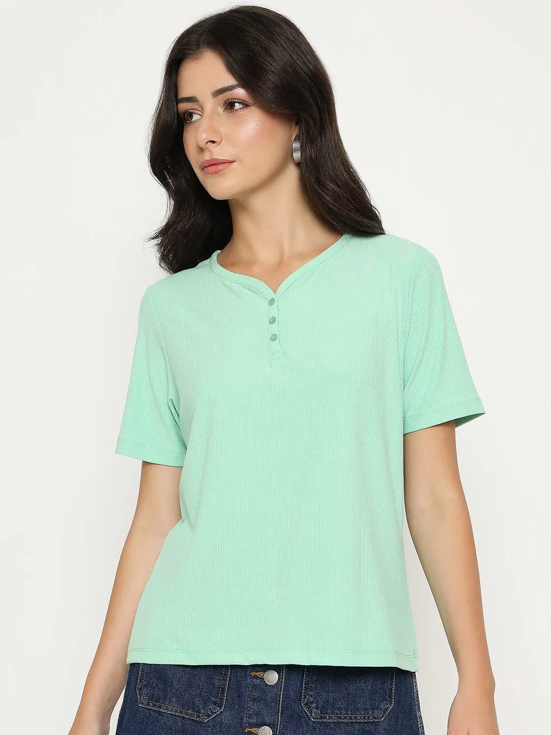 Madame Henley Neck Solid Green T-Shirt Smooth Seam Technology