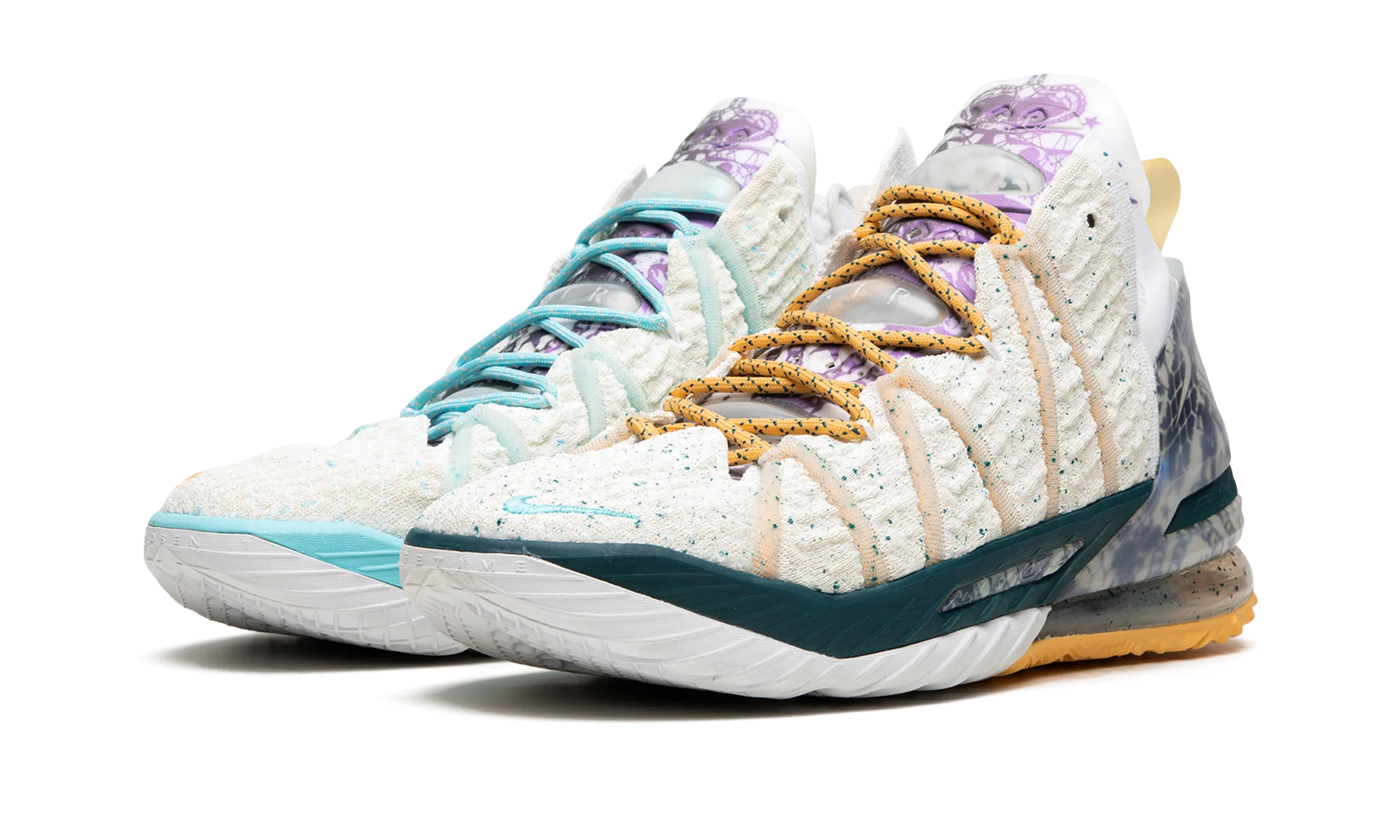 Balanced Weight Distribution Velcro Strap LeBron 18 "Reflections Flip"