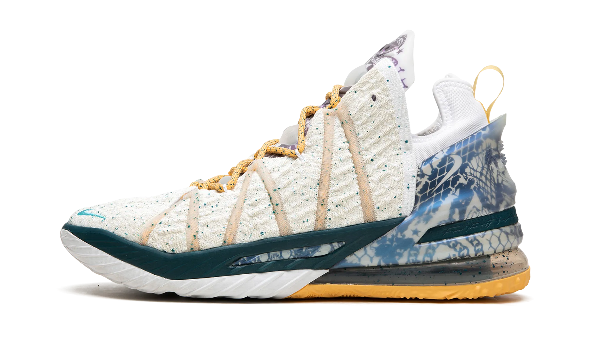 Balanced Drop Cushioning Compression Molded Responsiveness LeBron 18 "Reflections Flip"