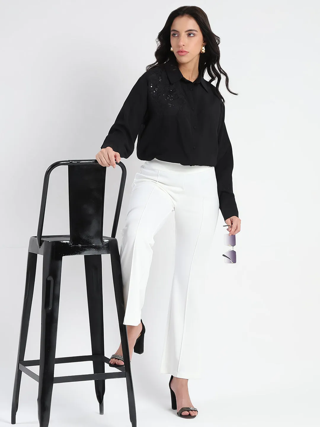 Back pockets Roomy Fit Madame Side Zipper Flared White Knitted Moss Trousers