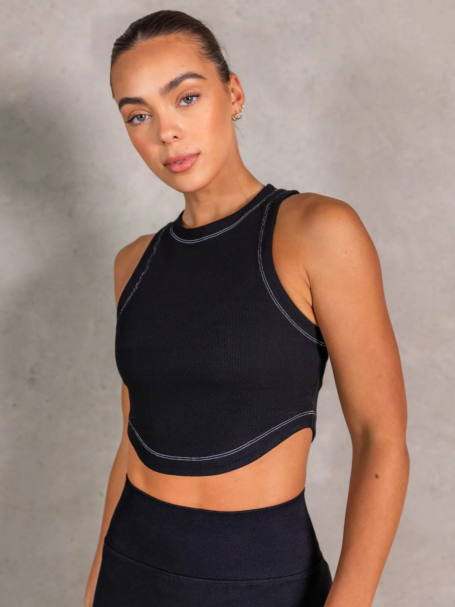 Heat Regulating Fabric Bonded Seam Technology Stride Rib Tank - Faded Black