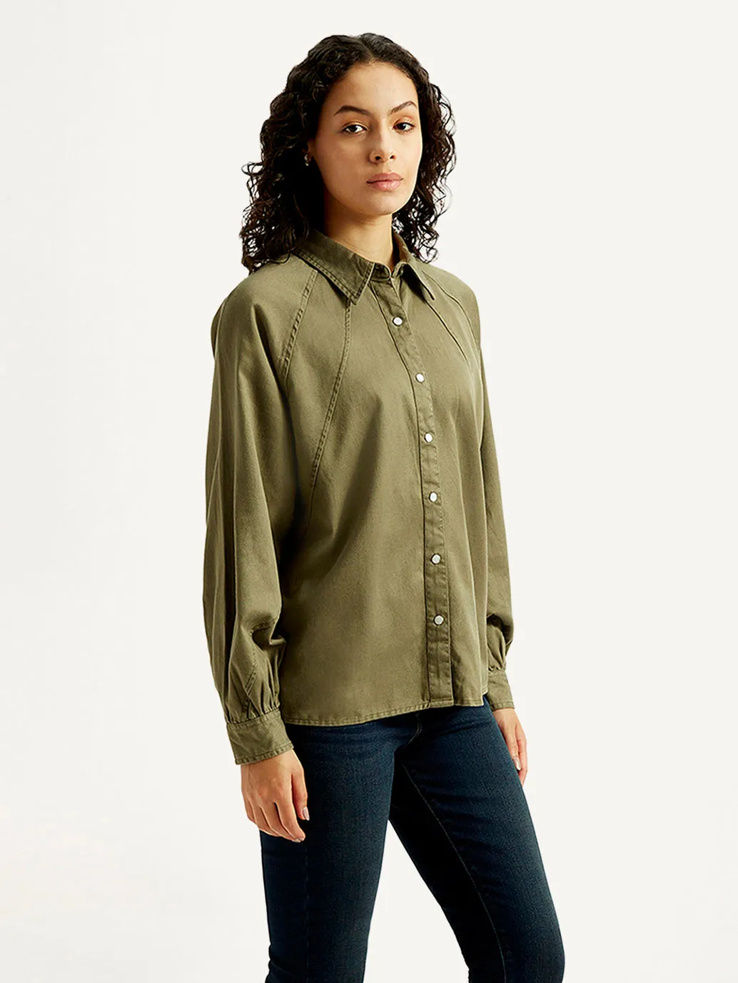 Travel Essential Women's Solid Spread Collar Shirt