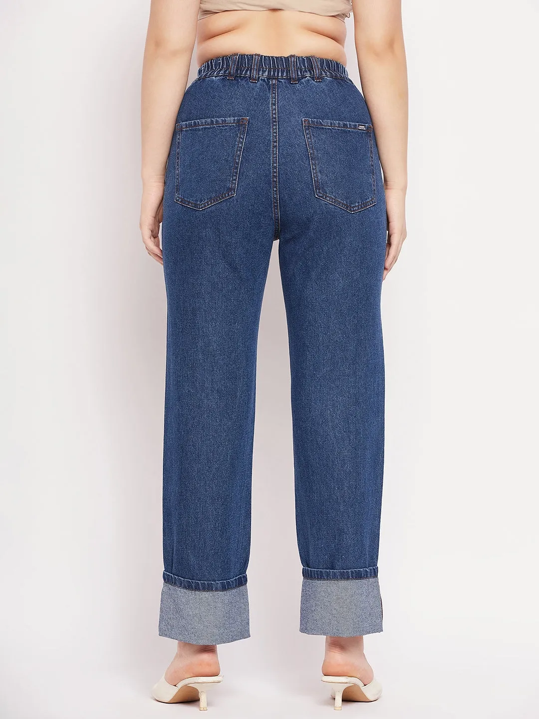 Outfit Staple Movement Friendly Madame Blue Denim