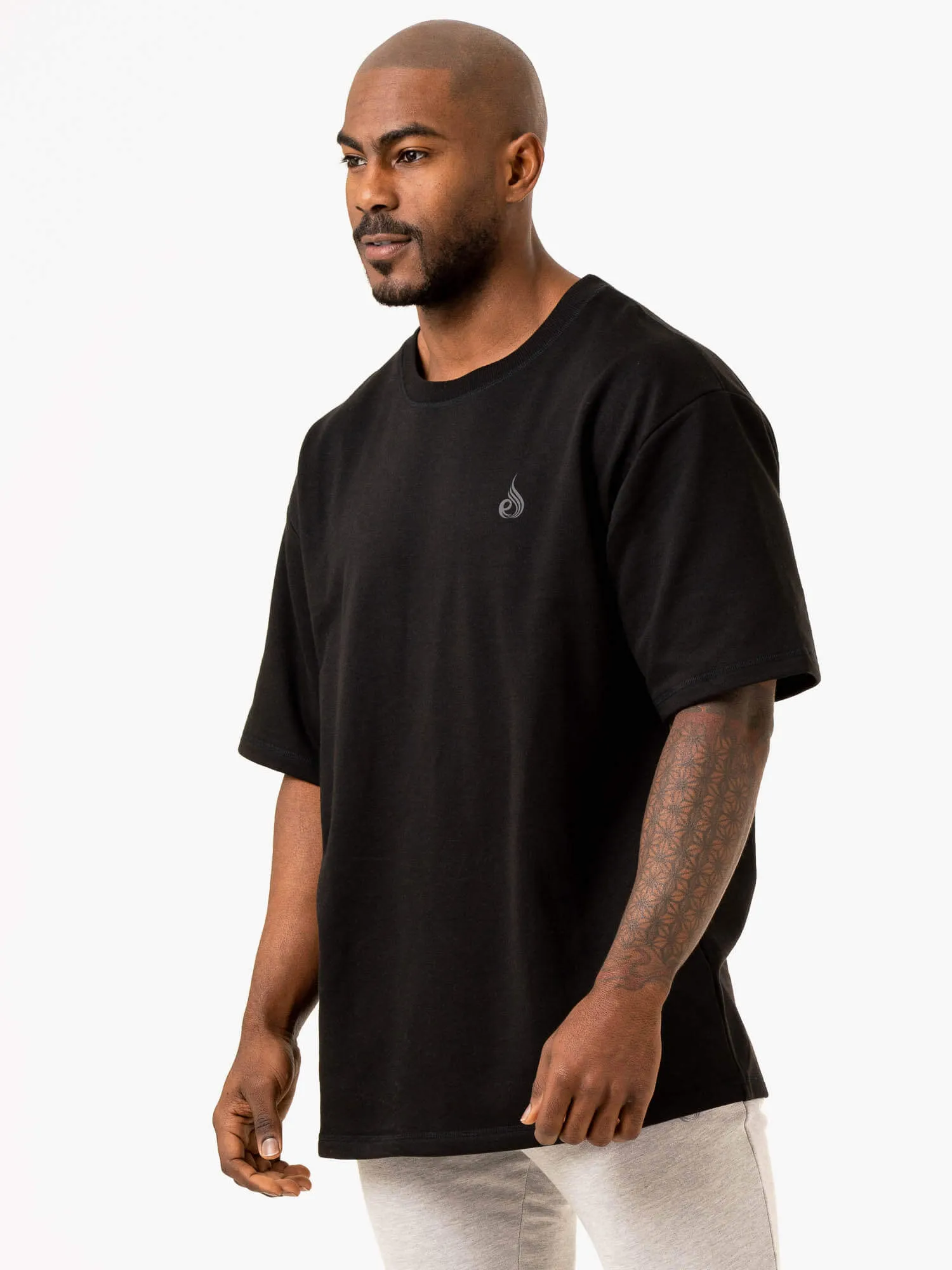 Throwback Oversized Fleece T-Shirt - Black Buttery Soft Fabric