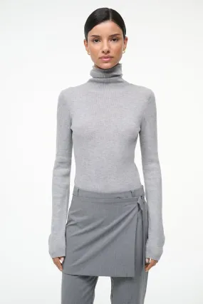 TONI SUPERFINE CASHMERE SWEATER | ASH GREY Layered Must-Have