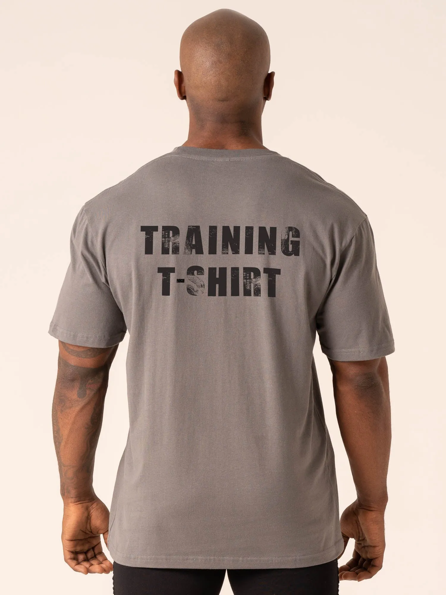 Comfortable And Trendy Relaxed Wear Training T-Shirt - Charcoal