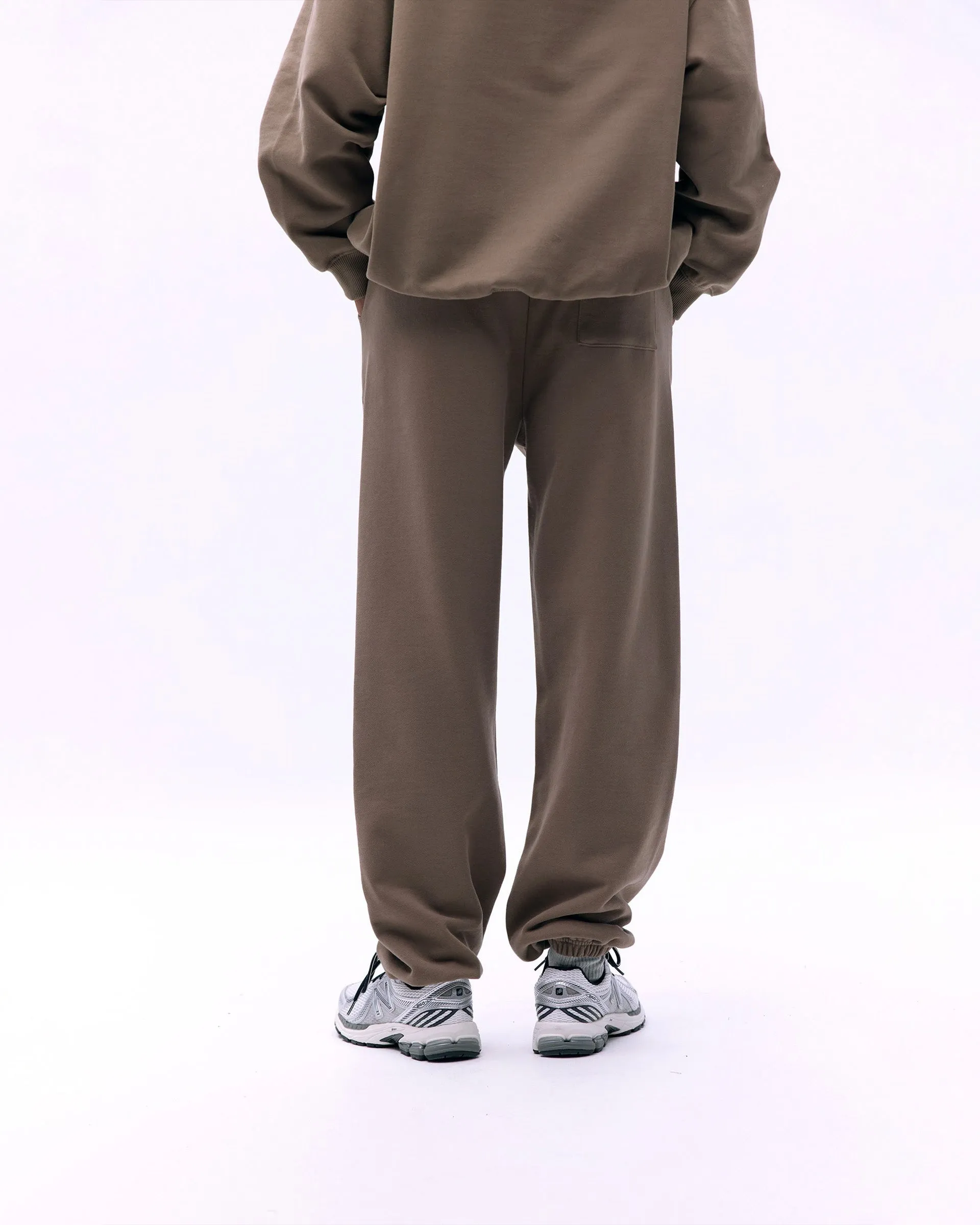 Varsity Sweatpants - Cocoa Brown Tapered Look