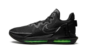 Breathable Lining Impact Diffusion System LeBron Witness VI