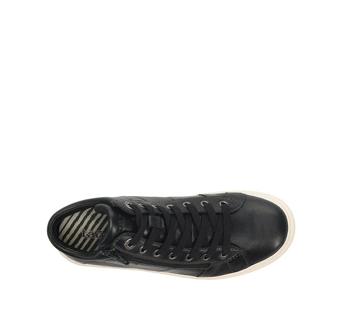 Ice Road Winner - Black