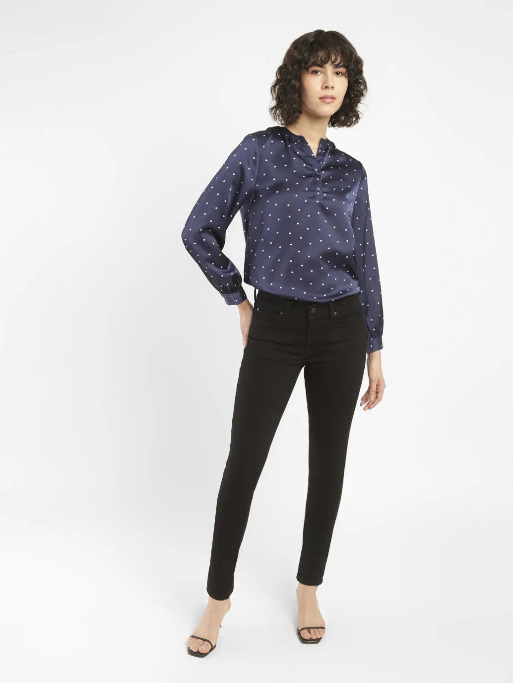 Women's 711 Black Skinny Fit Mid Rise Jeans Natural Fit