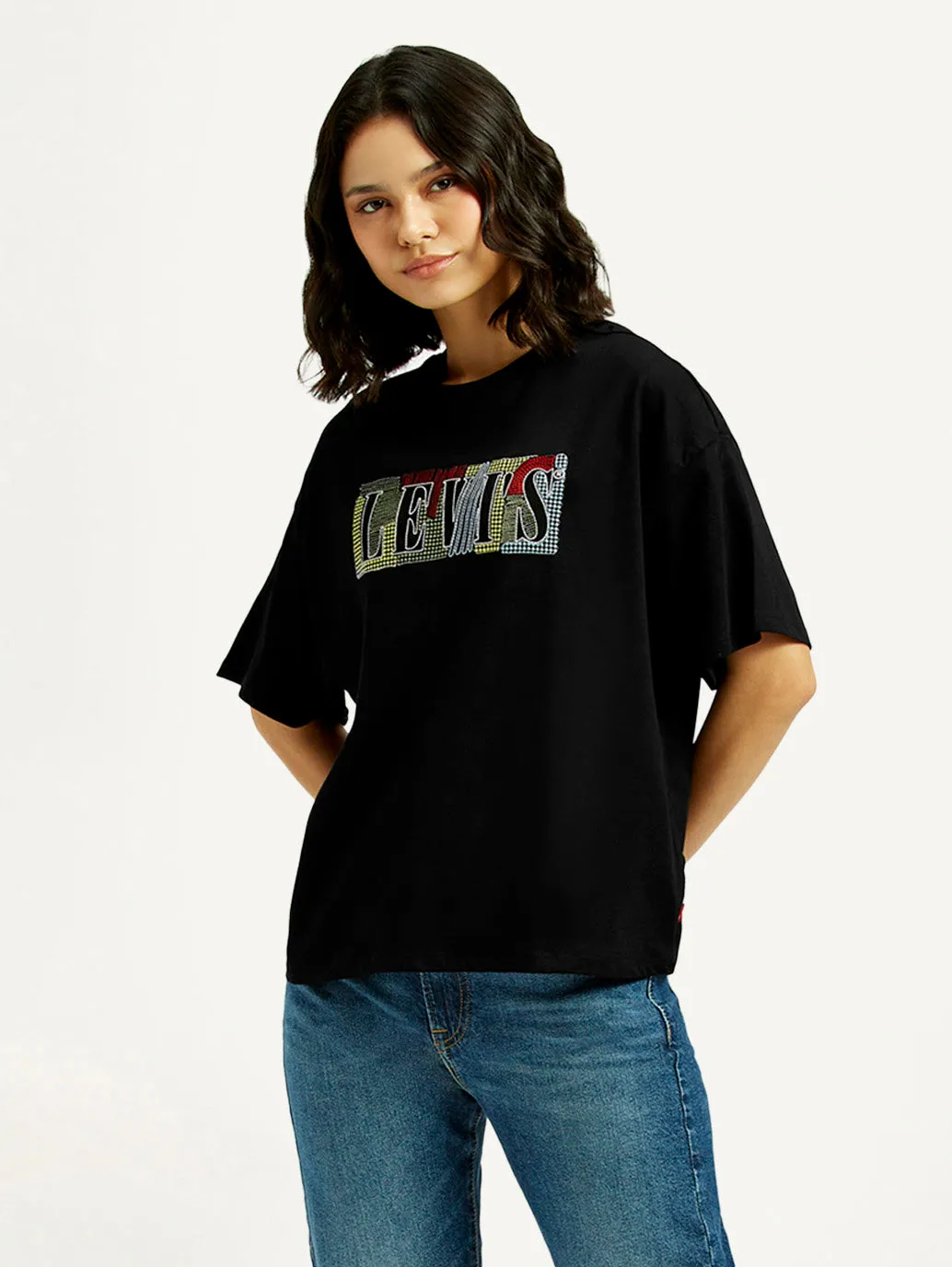 Relaxed Everyday Wear Women's Brand Logo Relaxed Fit T-shirt