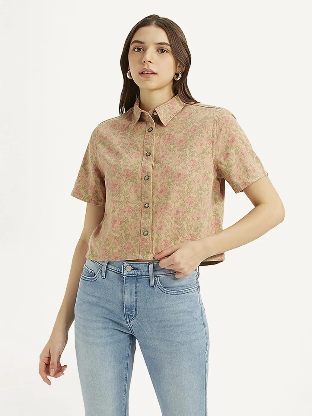 Women's Floral Spread Collar Shirt Printed Pattern Subtle design