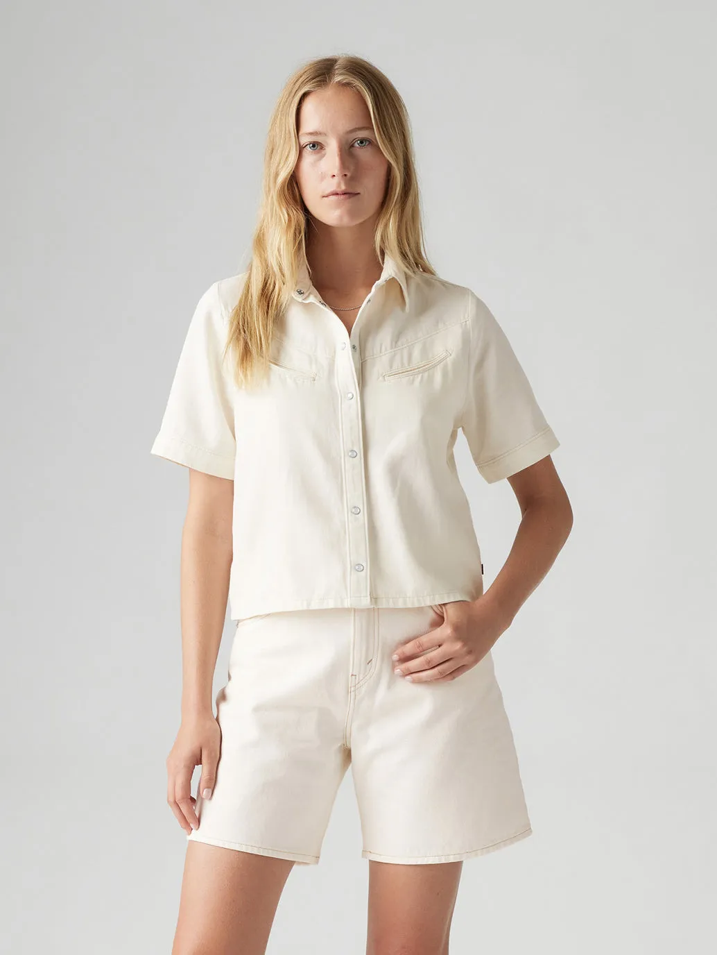 Women's Solid Spread Collar Shirt Sporty Comfort