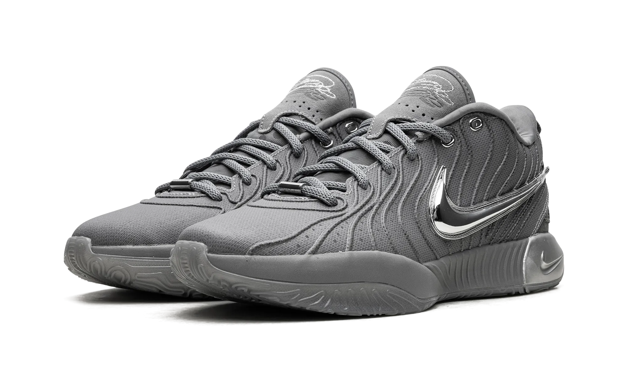 Cushioned Sneaker Brands LeBron 21 "Cool Grey"
