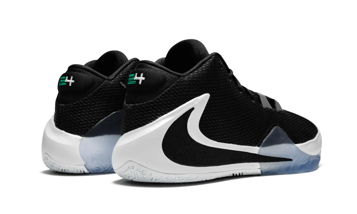 Thermal Regulating Layer Zoom Freak 1