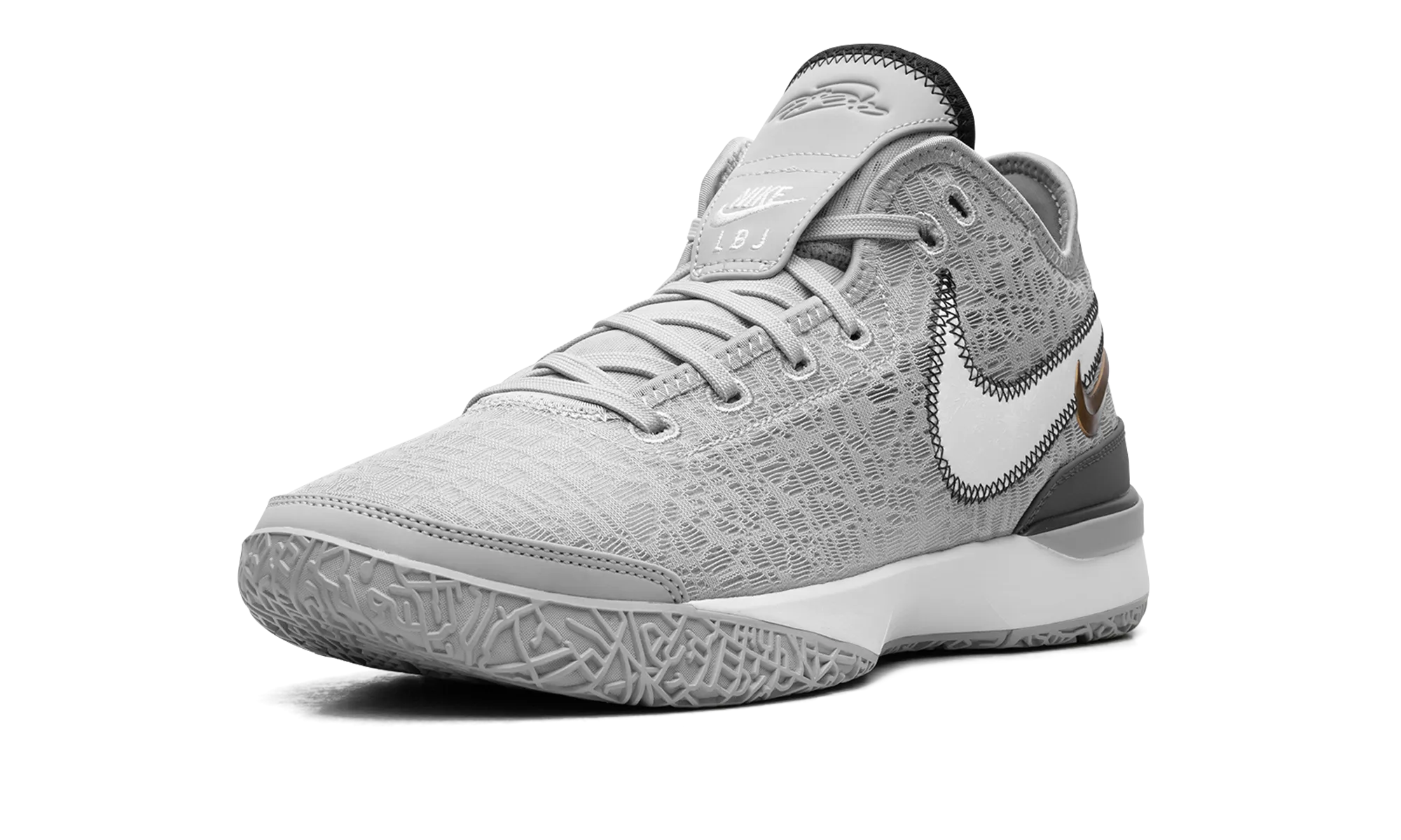 Zoom LeBron NXXT Gen "Wolf Grey Metallic Gold" park play